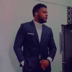 Meet your Posher, Louis